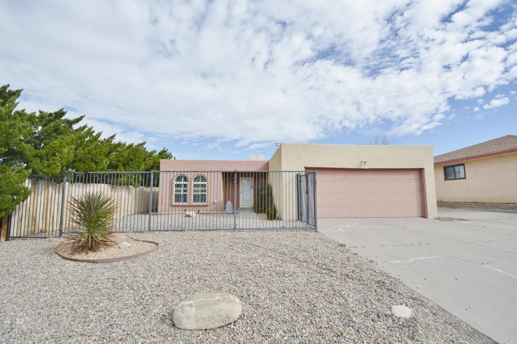 12501 Phoenix Avenue NE Albuquerque Home Listings - Sandi Pressley Real Estate