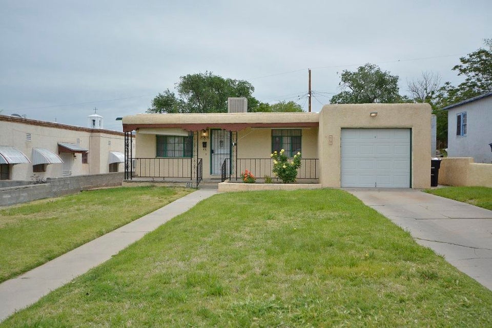 214 Amherst Drive SE Albuquerque Home Listings - Sandi Pressley Real Estate