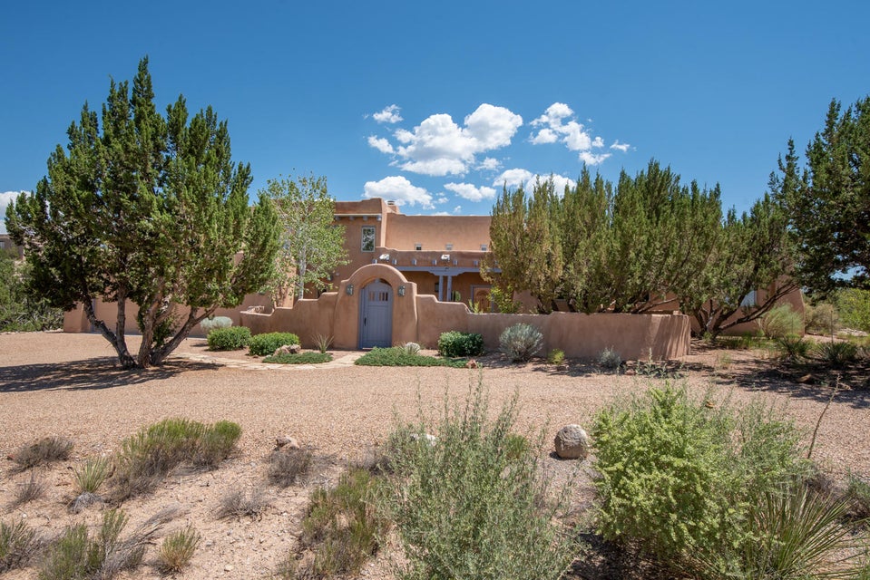 30 Agua Sarca Road Albuquerque Home Listings - Sandi Pressley Real Estate