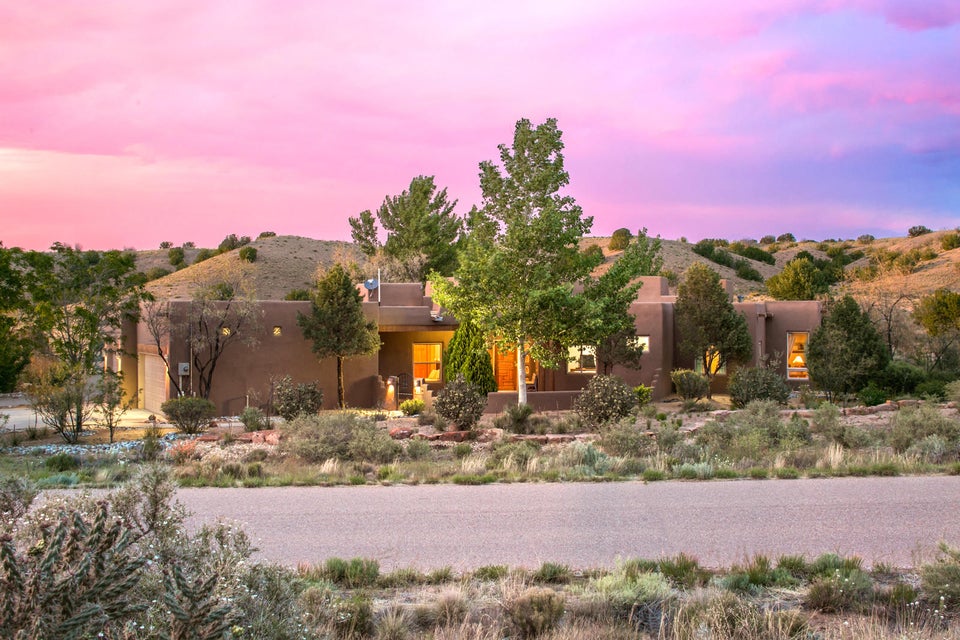 33 Santa Ana Loop Albuquerque Home Listings - Sandi Pressley Real Estate