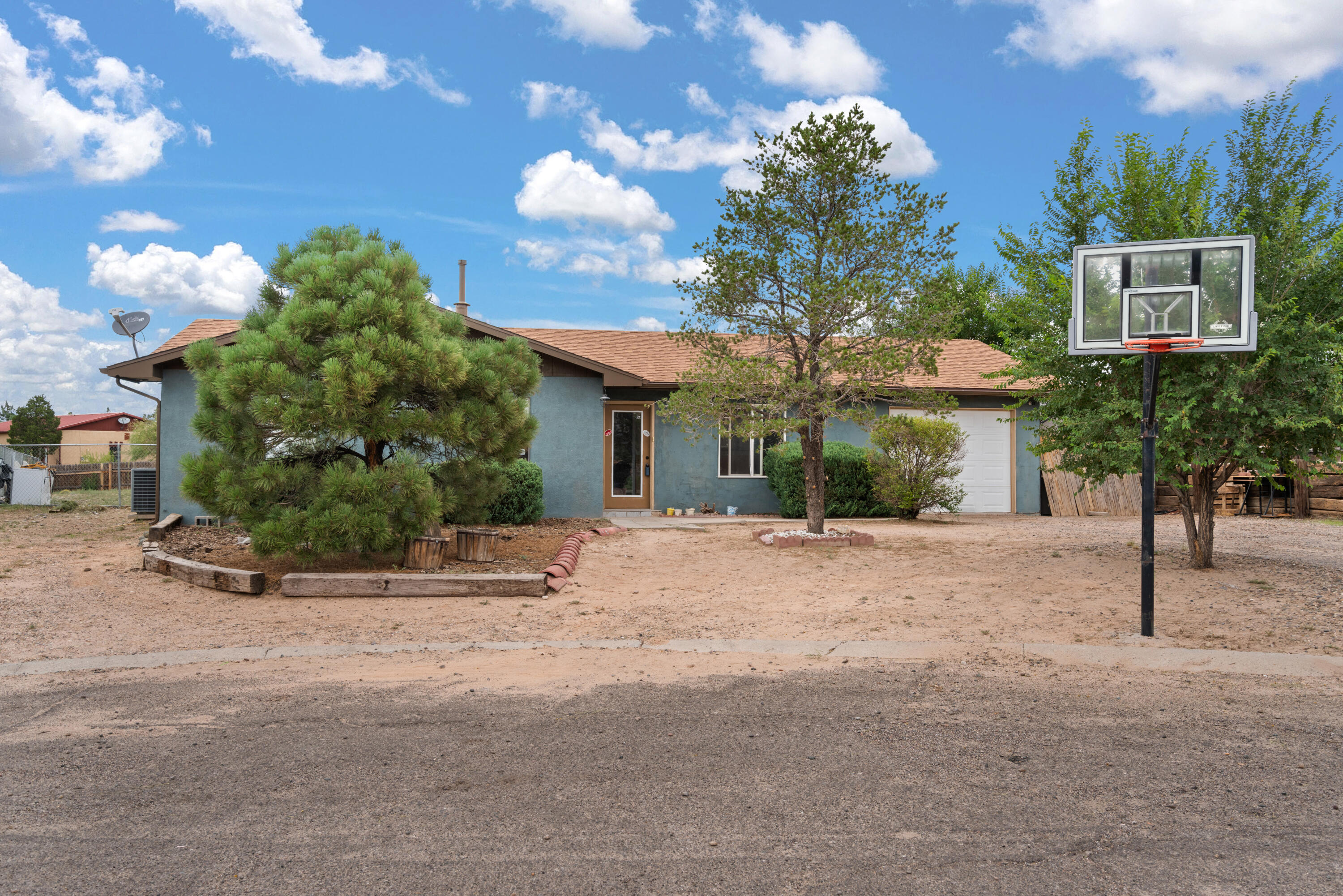 356 MEADE Court Albuquerque Home Listings - Sandi Pressley Real Estate
