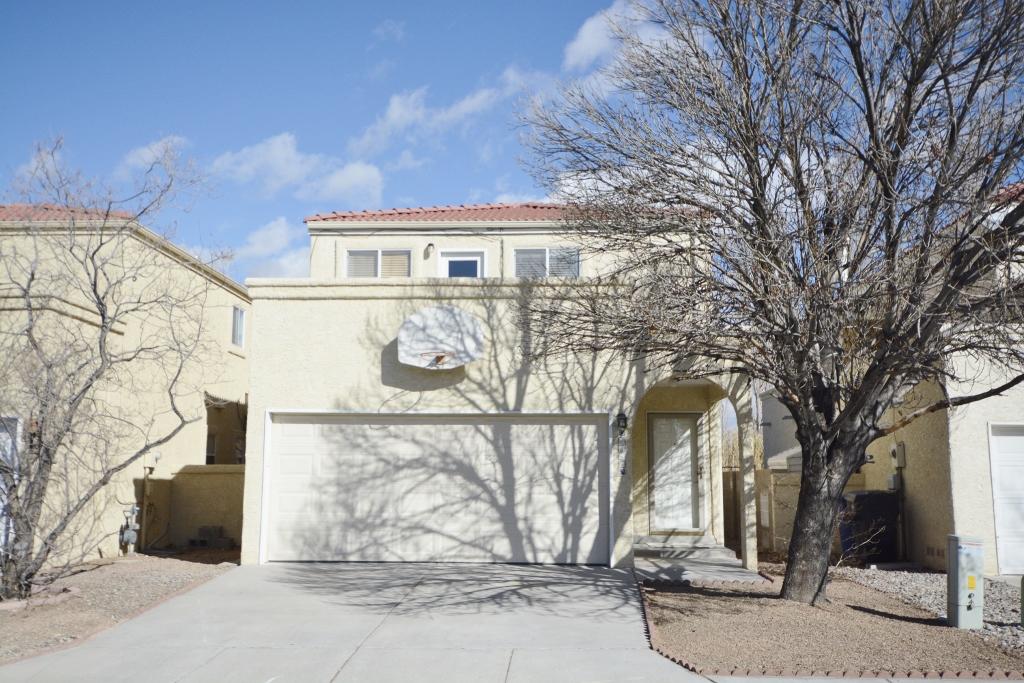 4841 Los Serranos Court NW Albuquerque Home Listings - Sandi Pressley Real Estate
