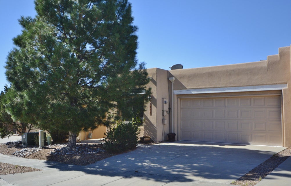 6409 Sage Point Court NE Albuquerque Home Listings - Sandi Pressley Real Estate