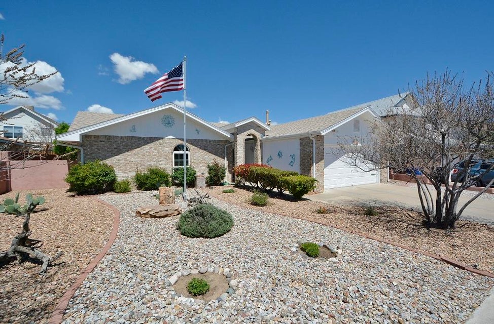 6715 Astair Avenue NW Albuquerque Home Listings - Sandi Pressley Real Estate