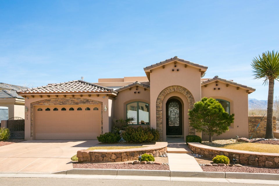 909 Nicholas Court Albuquerque Home Listings - Sandi Pressley Real Estate